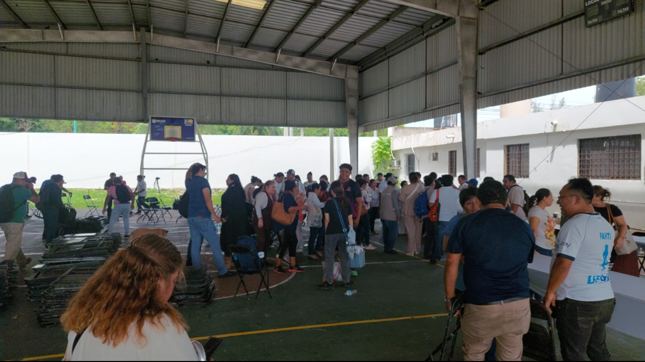 Sindicato de la Universidad Autónoma de Campeche exige incremento salarial y retabulación: amenaza con huelga   