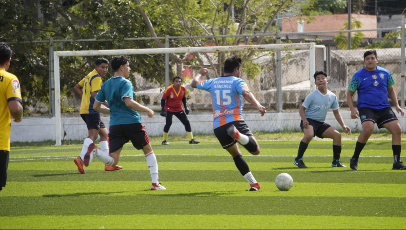 16 equipos participarán en el Torneo Verano-Invierno 2025 de la Liga de Medios de Comunicación de Campeche. 16 equipos participarán en el Torneo Verano-Invierno 2025 de la Liga de Medios de Comunicación de Campeche.