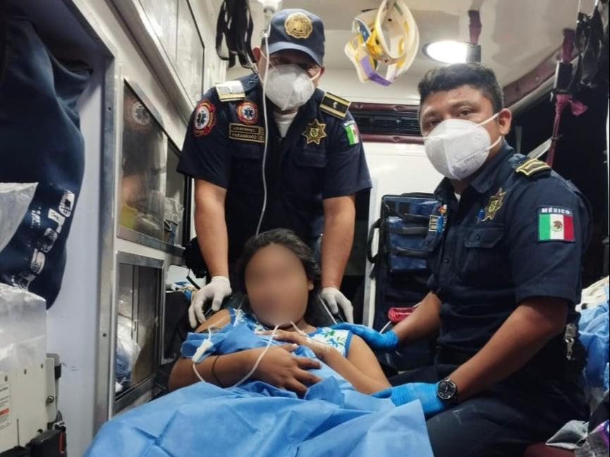 ¡Bebé a bordo! pequeña nace en una ambulancia que transitaba sobre la carretera Tizimín-Río Lagartos 