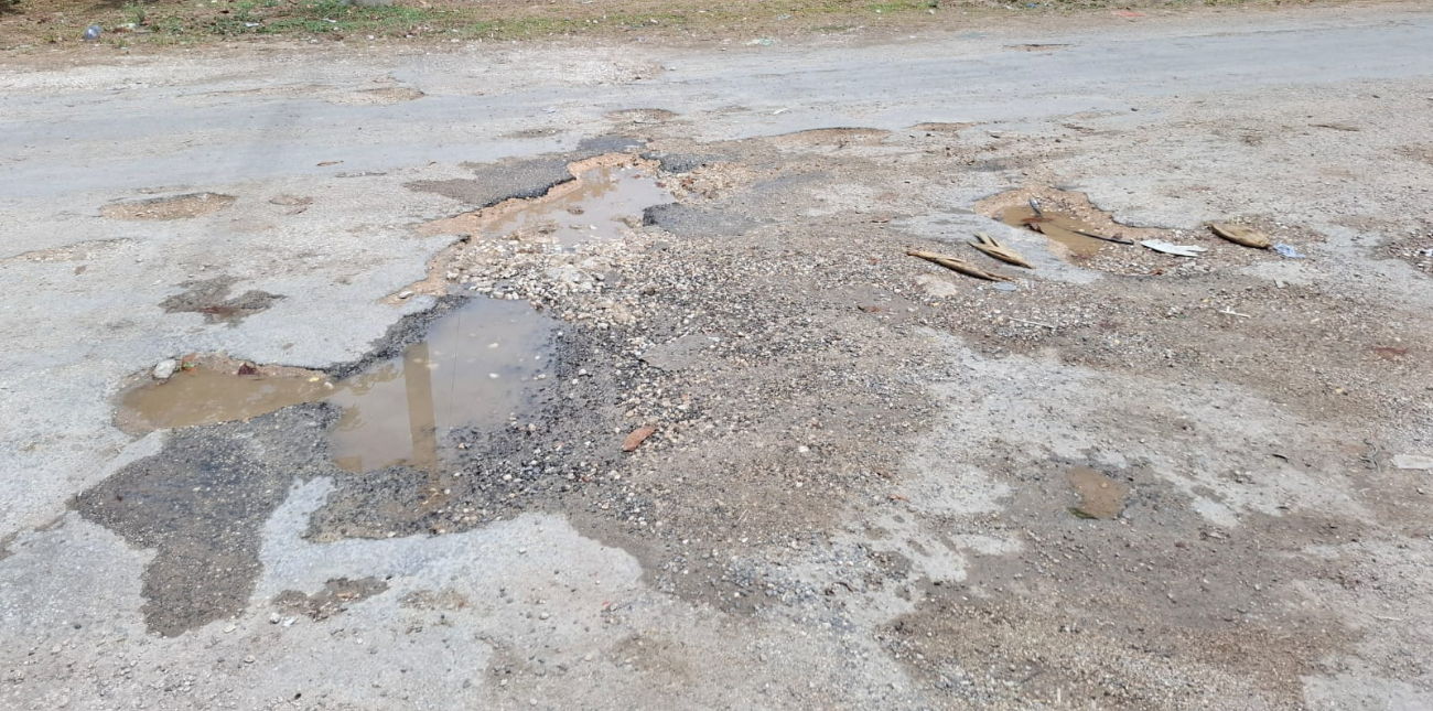 Vecinos y maestros del Cobacam denuncian abandono del ayuntamiento Vecinos y maestros del Cobacam denuncian abandono del ayuntamiento