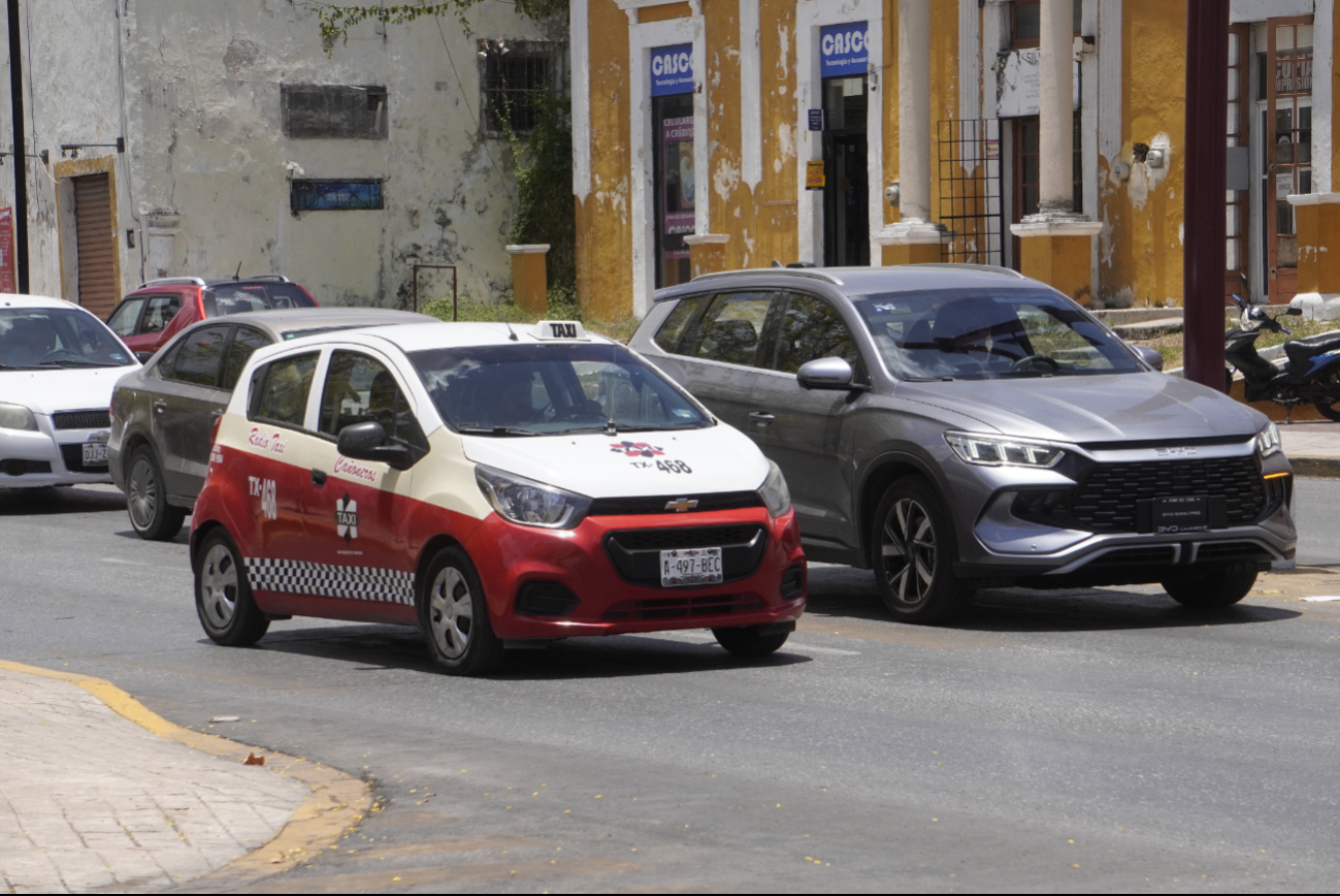 Taxistas urgen autoridad local ante desaparición de Dirección de Vialidad