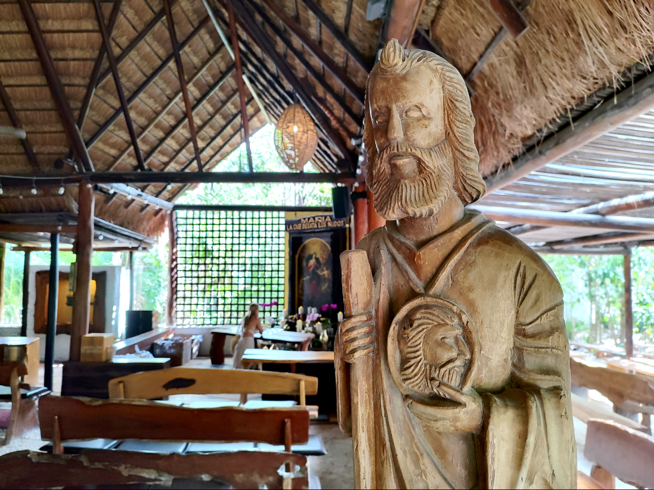 Se ha convertido en un imán por su singularidad y espiritualidad, ubicado en el corazón de Benito Juárez, rodeado de la selva. Se ha convertido en un imán por su singularidad y espiritualidad, ubicado en el corazón de Benito Juárez, rodeado de la selva.