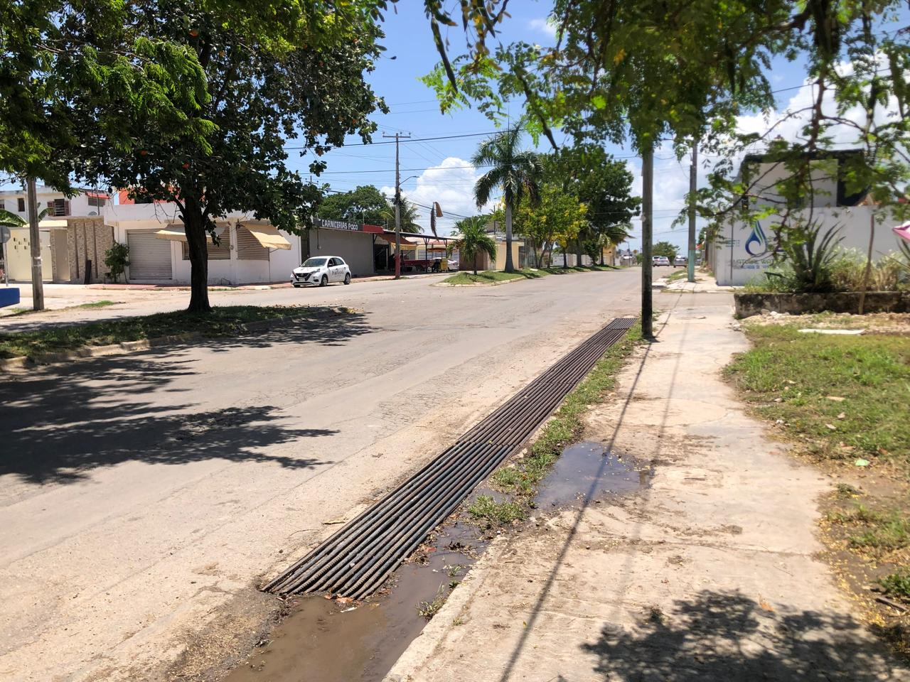 Vecinos de Pacto Obrero hartos de las inundaciones