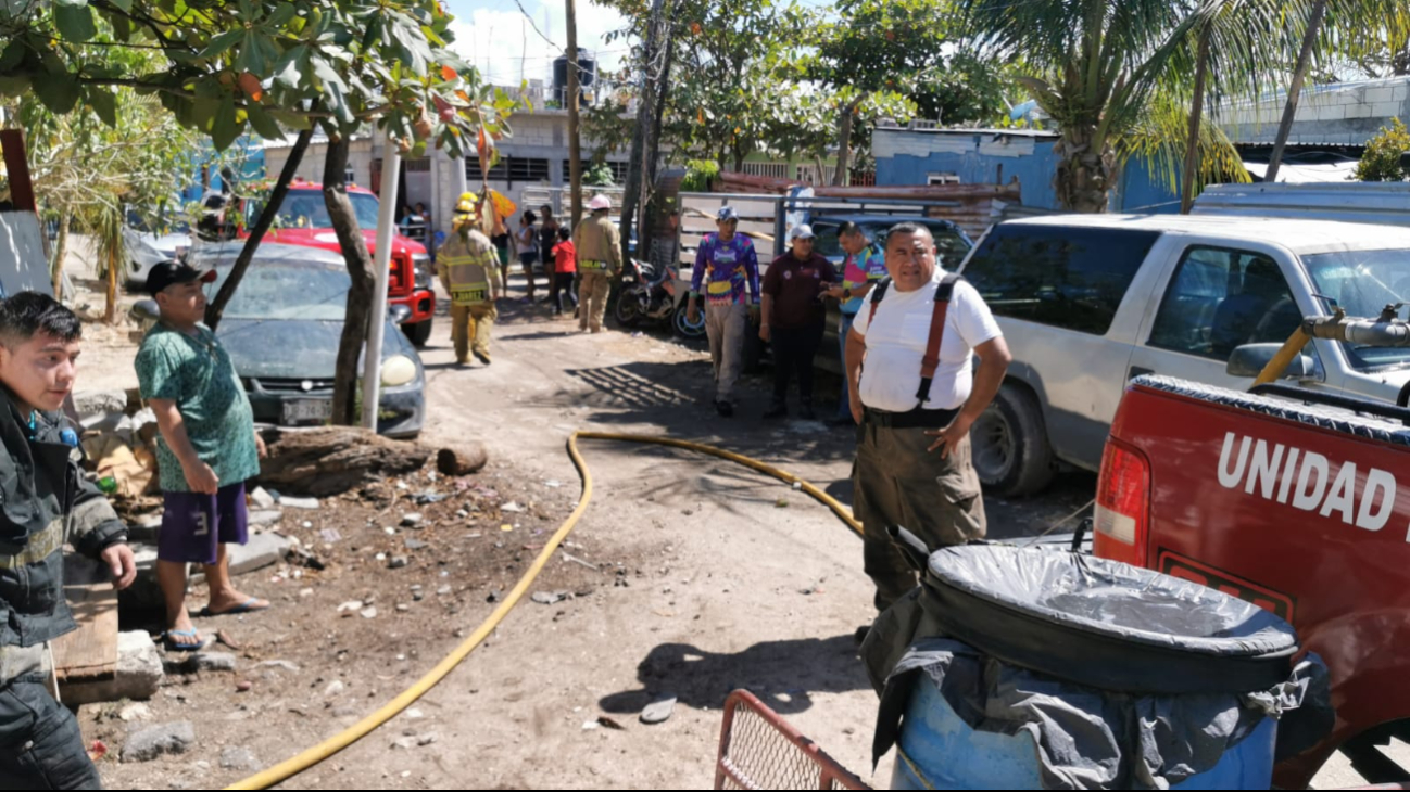 Rápida acción de bomberos evita tragedia en Manigua Rápida acción de bomberos evita tragedia en Manigua