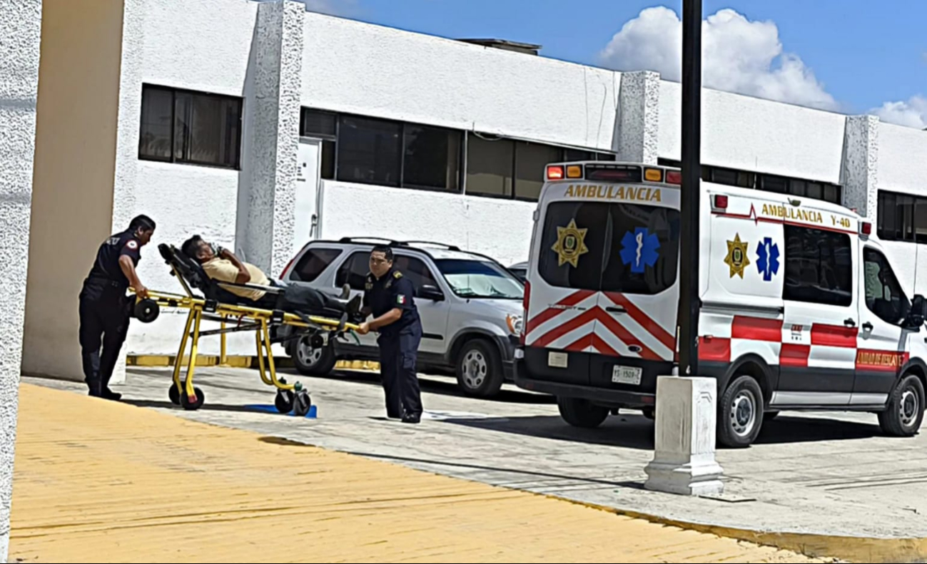 El abuelito fue ingresado a urgencias en Tizimín El abuelito fue ingresado a urgencias en Tizimín