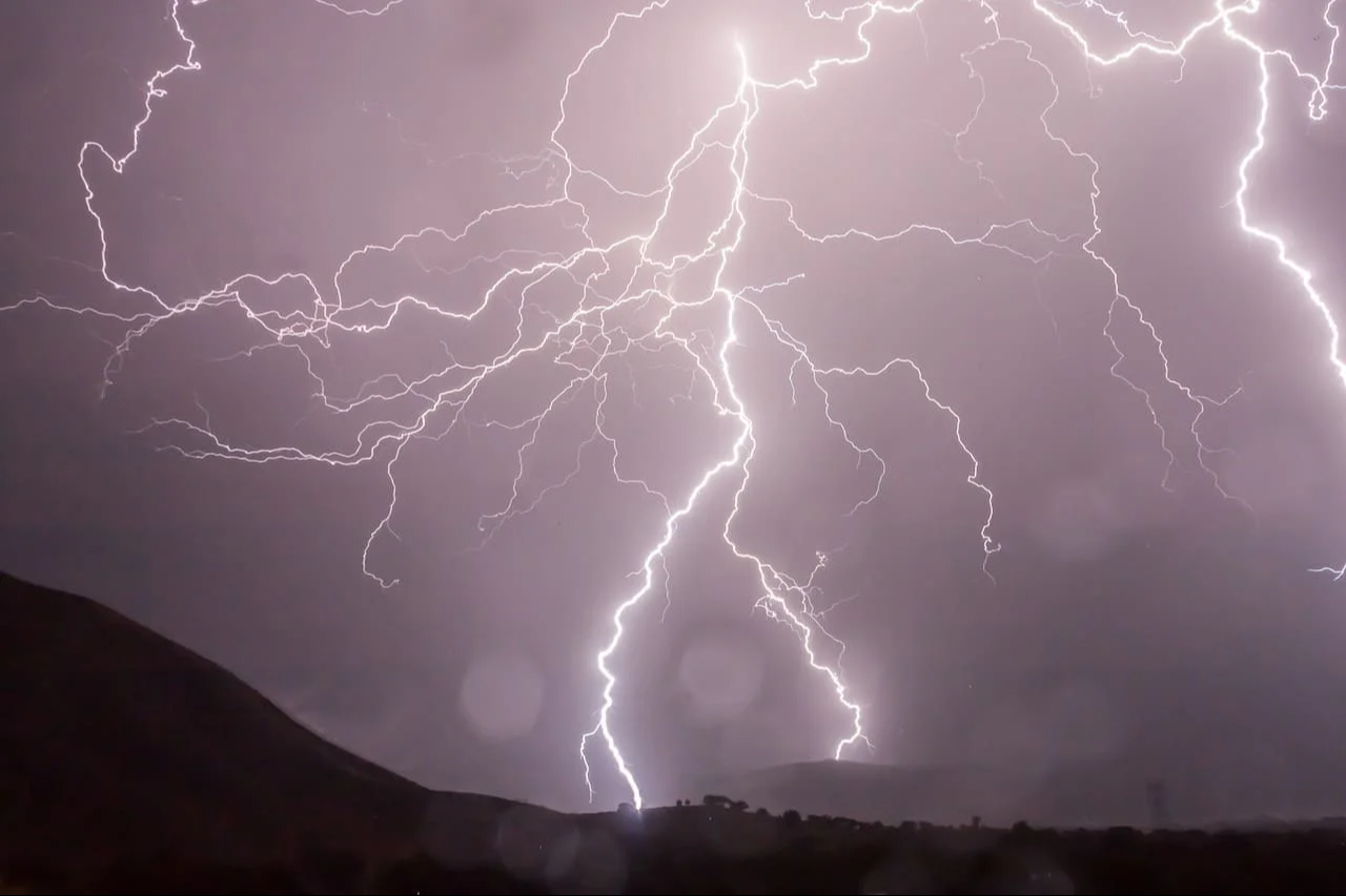   Lluvias en Yucatán: Meteorólogo de la UADY da recomendaciones sobre cómo protegerse de las tormentas eléctricas  