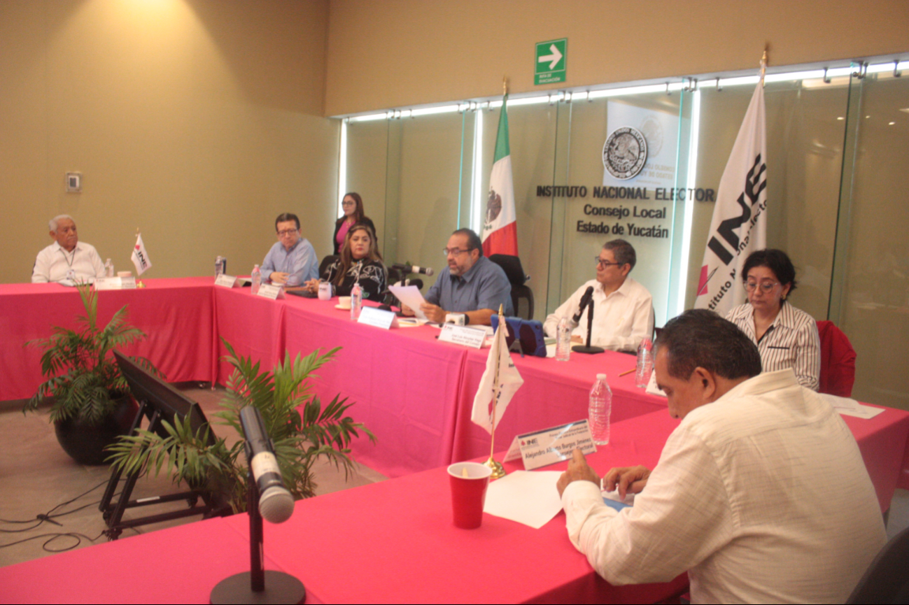 El INE reporta falsificación de acreditaciones durante el reciente proceso para elegir juzgadores