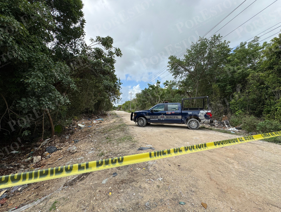 Hallan el cuerpo de un hombre con huellas de violencia en la SM 252 de Cancún