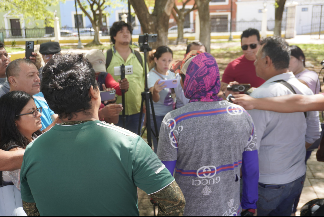            InDrivers convocan a marcha para exigir regularización y fin de cacería por parte de taxistas en Campeche   