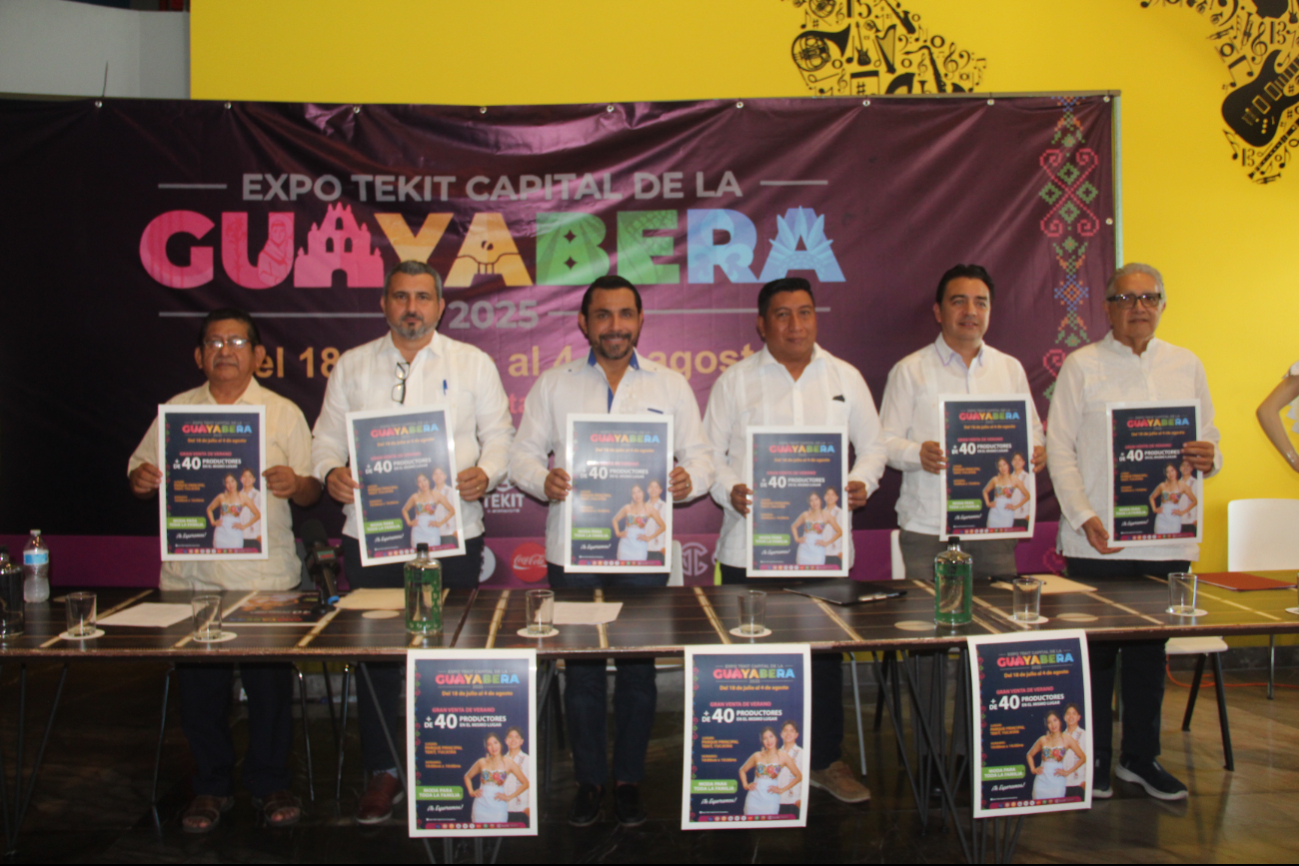 El evento incluye bailes con grupos nacionales y locales, así como presentaciones culturales.