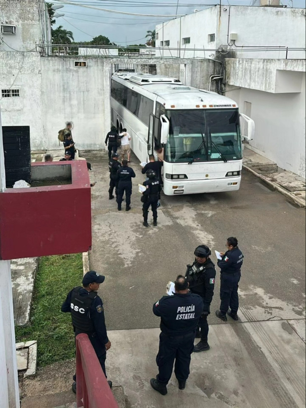 Familiares señalaron que no fueron informados del traslado de los reos Familiares señalaron que no fueron informados del traslado de los reos
