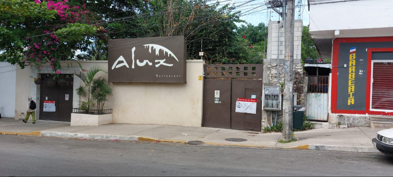 Aseguran Alux Restaurant, ubicado en una caverna, por conflicto patrimonial entre arrendador y arrendatario.