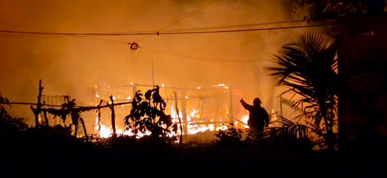 Incendio en Cuna Maya arrasa con vivienda y cobra la vida de mascotas