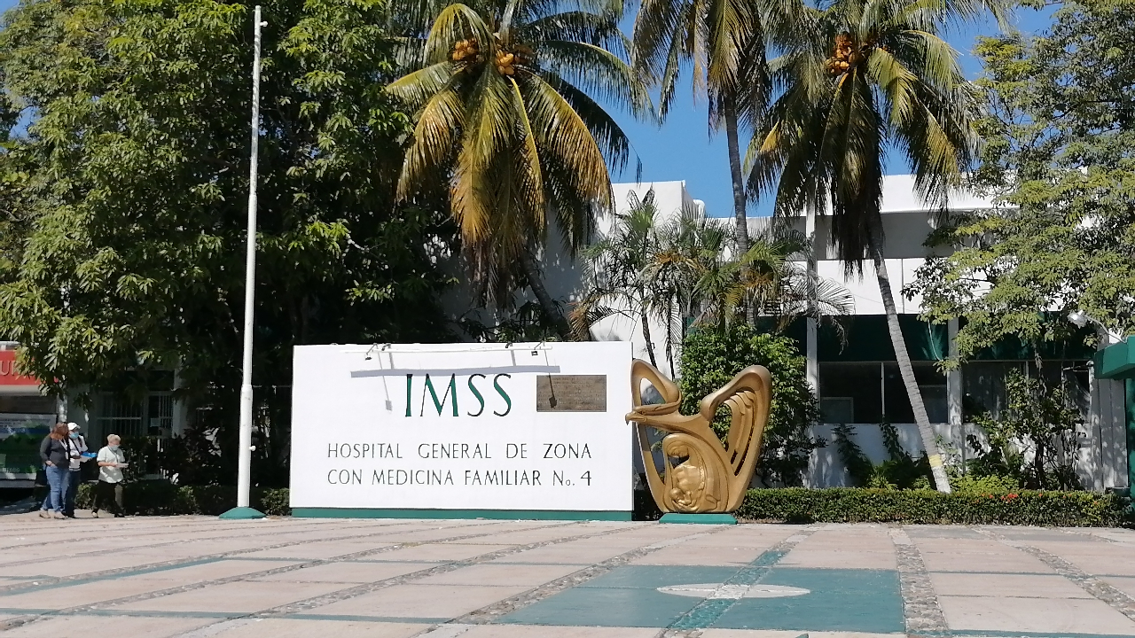 Paciente del IMSS Carmen denuncia tres suspensiones de tomografía por fallas en equipo médico. Paciente del IMSS Carmen denuncia tres suspensiones de tomografía por fallas en equipo médico.