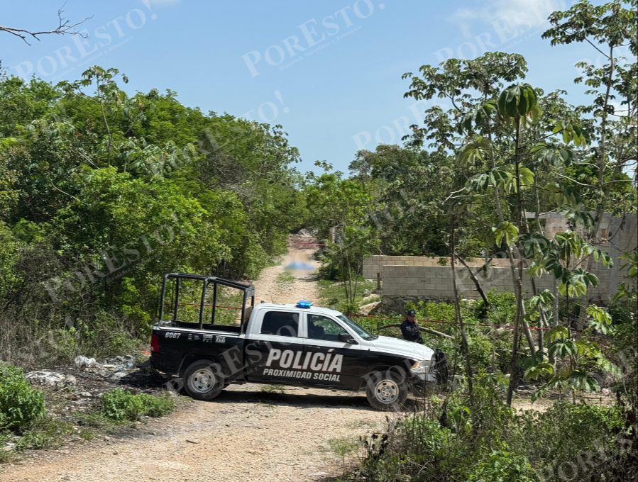 El hombre fue encontrado tirado sobre un camino de terracería El hombre fue encontrado tirado sobre un camino de terracería
