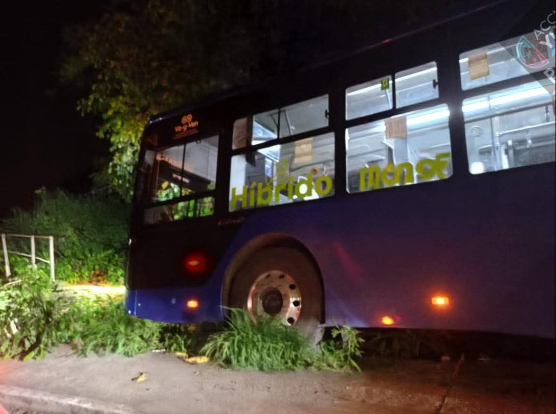 En menos de 12 horas, dos unidades del sistema Va y Ven se ven involucradas en accidentes