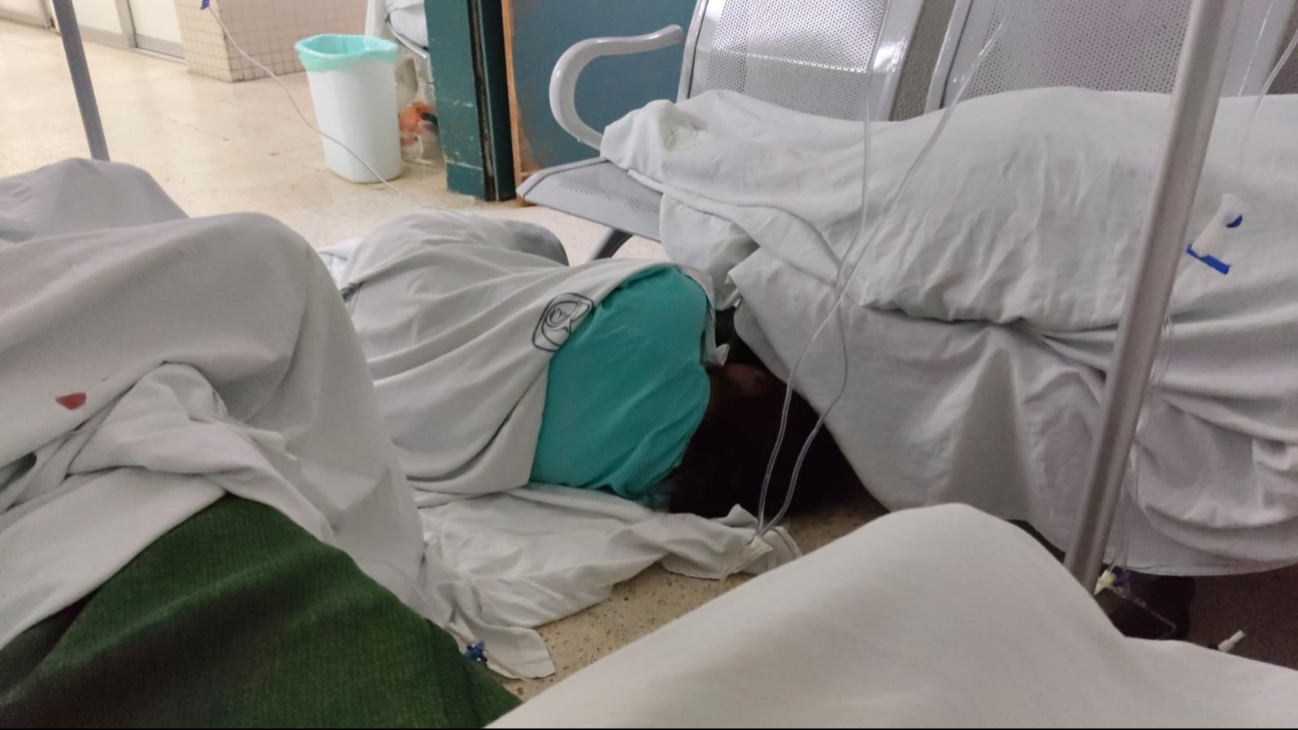 Incluso las esperas de urgencia pueden llegar hasta más de 40 horas de espera, incluso si son casos críticos Incluso las esperas de urgencia pueden llegar hasta más de 40 horas de espera, incluso si son casos críticos