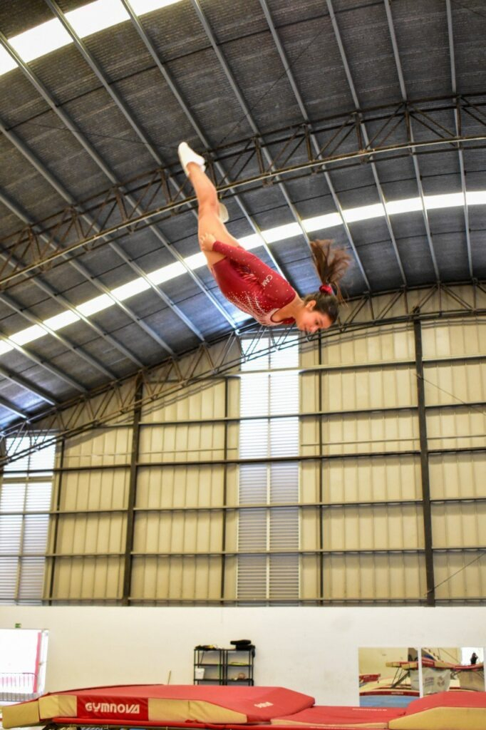 Orgullo campechano: gimnasta clasifica a Copa de Trampolín en Morelos