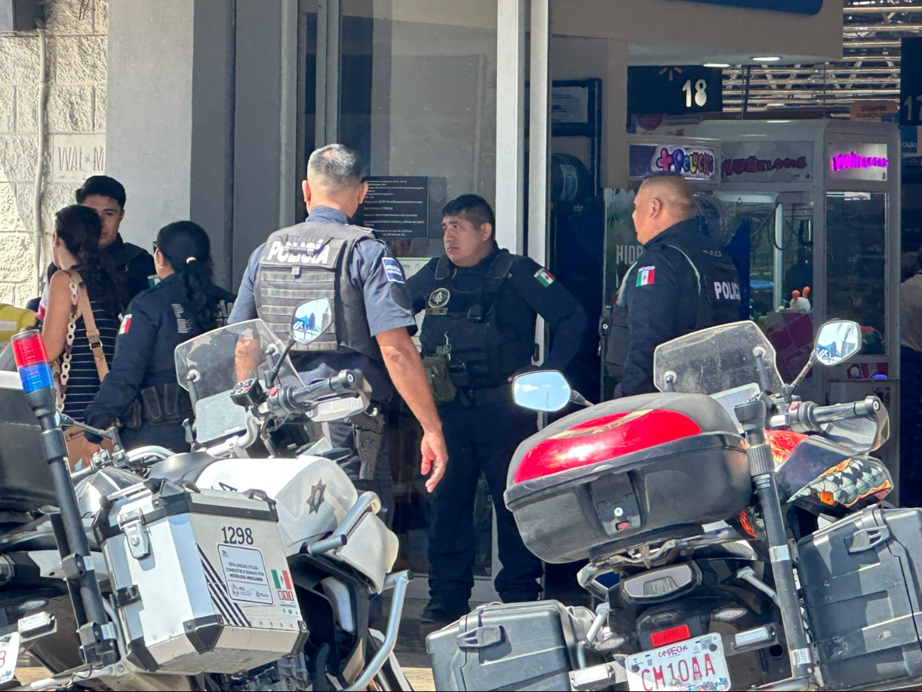 Robó en tienda con sus hijos: detenida en Campeche y trasladada a la Fiscalía