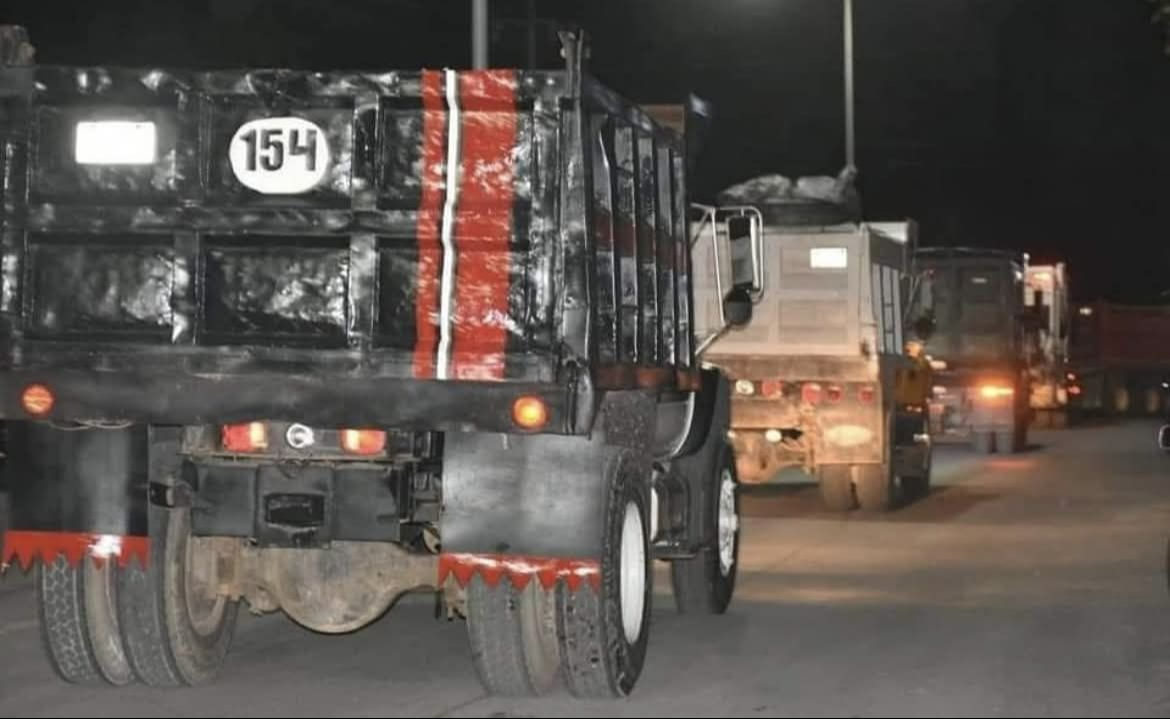 Volqueteros de Chetumal señalan uso de unidades irregulares por parte de la Sedena