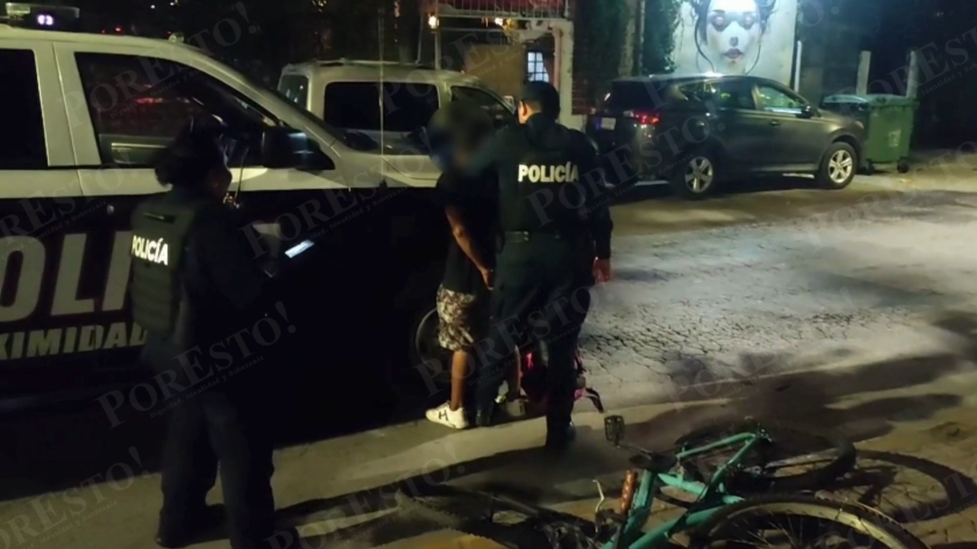 Detienen a presunto ladrón de bicicletas en zona turística de Playa del Carmen