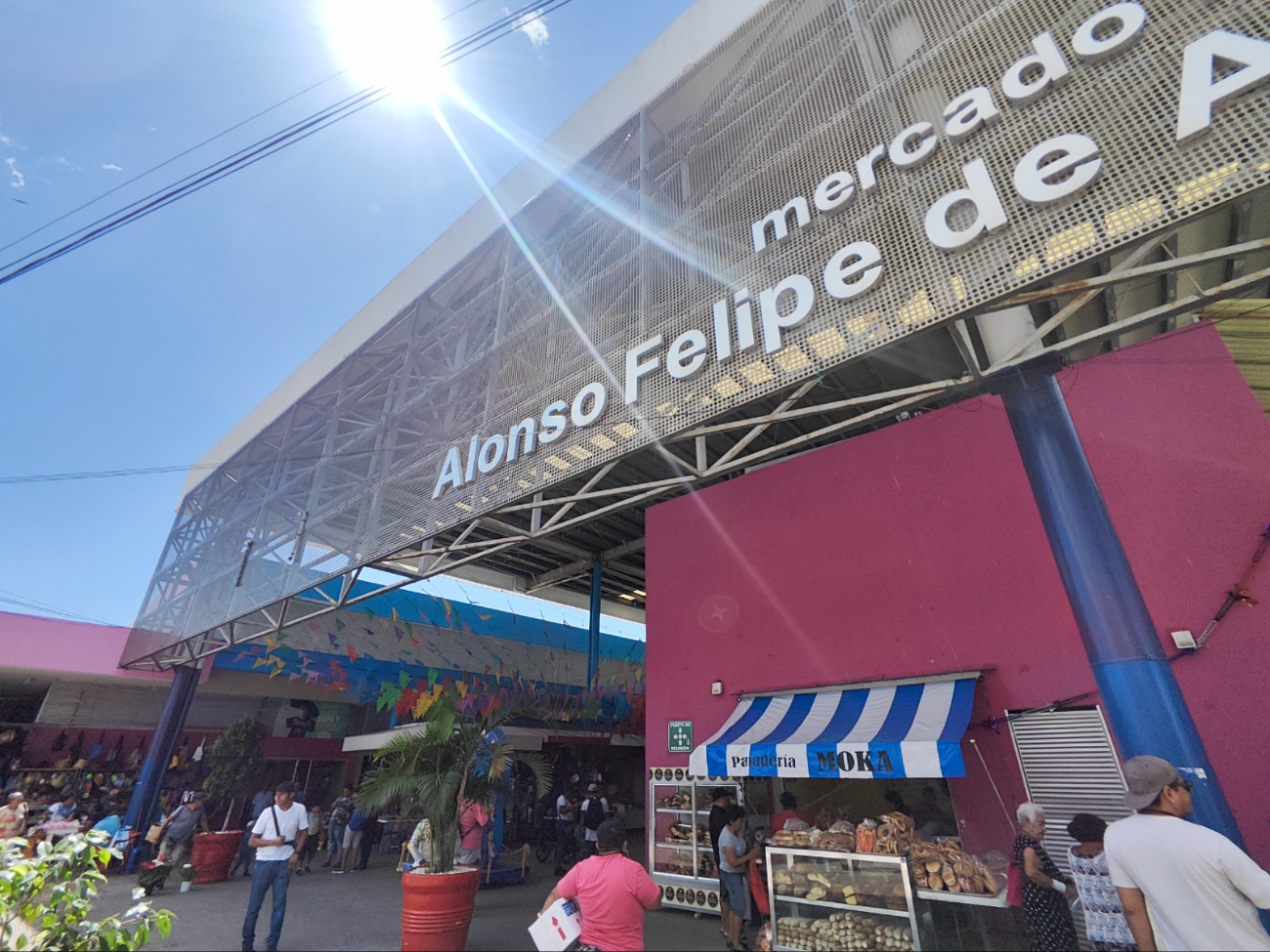 Se desploman las ventas en el mercado Alonso Felipe de Andrade por  los bloqueos carreteros  