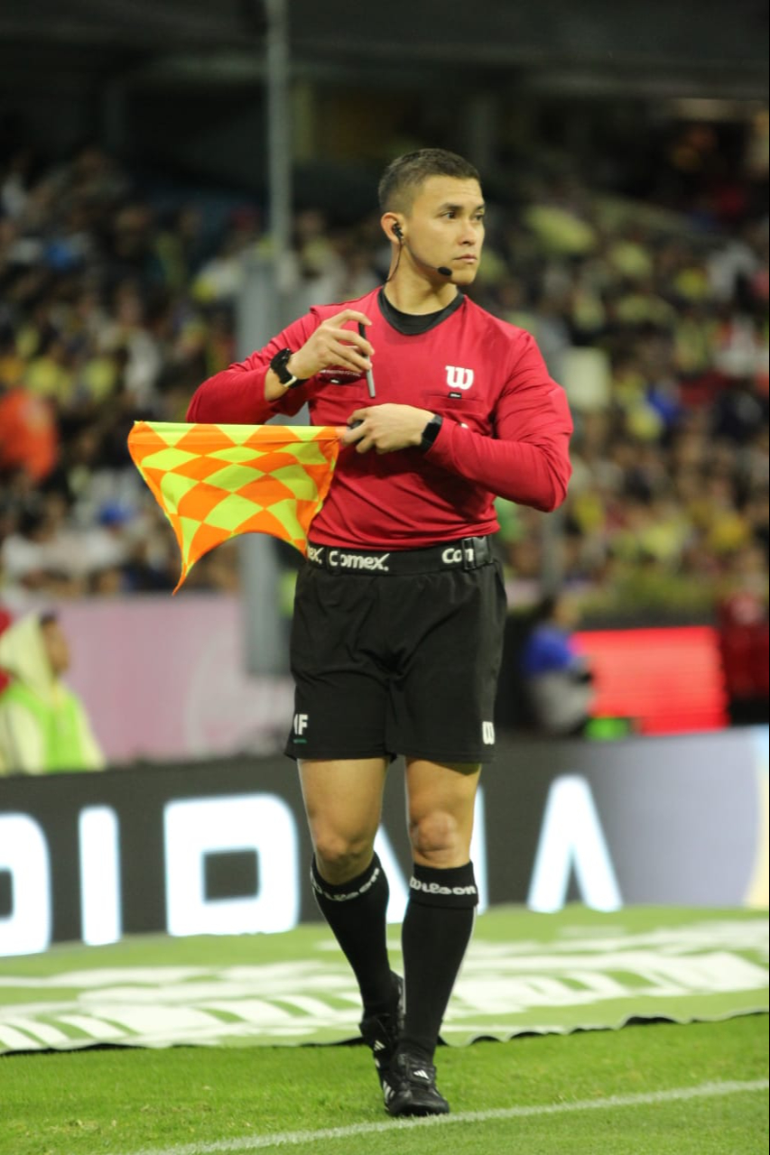 Rodrigo Sansores Díaz sueña con el gafete de FIFA Rodrigo Sansores Díaz sueña con el gafete de FIFA