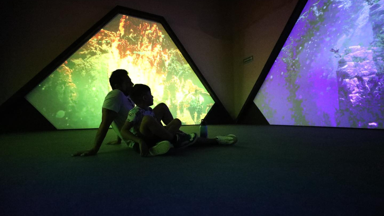 En uno de los extremos del malecón, se ubica el Museo del Meteorito