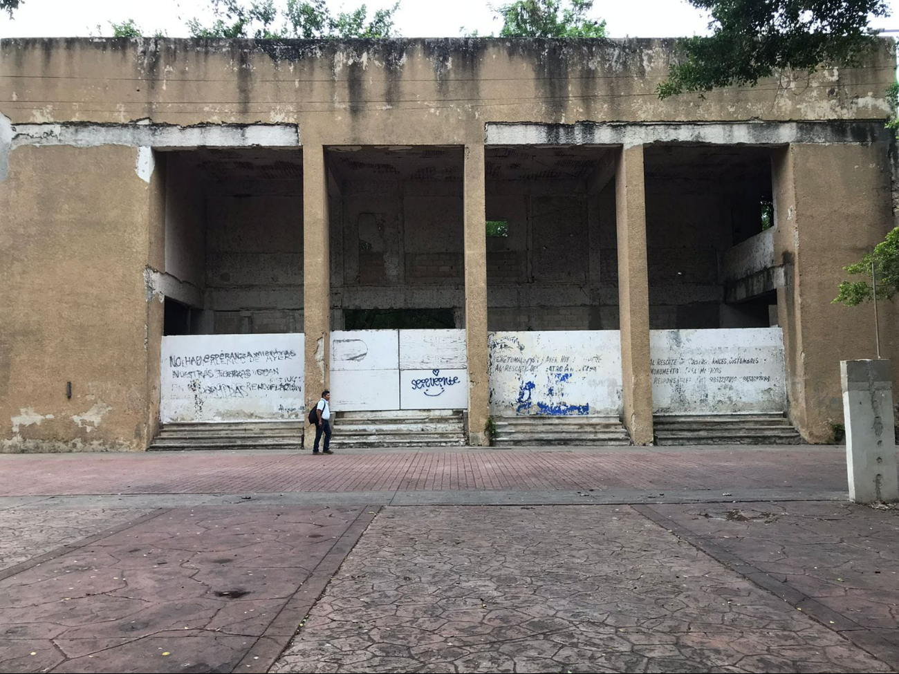 Las condiciones pobres del lugar son fácilmente visibles a distancia Las condiciones pobres del lugar son fácilmente visibles a distancia