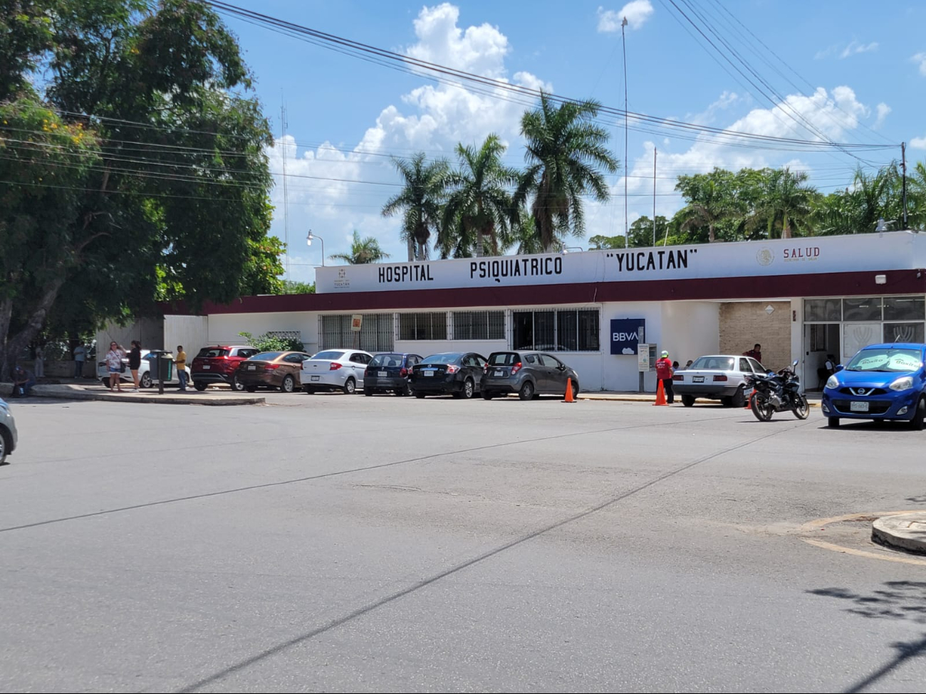 Recibirá recursos para mejorar el hospital del Poniente; analizan retomar las villas de transición