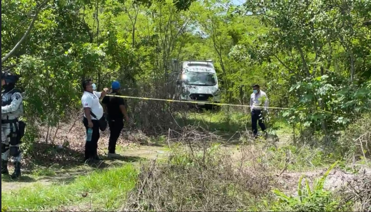 El cuerpo fue localizado en una fosa clandestina entre Isla Aguada y Sabancuy, gracias a una llamada anónima. El cuerpo fue localizado en una fosa clandestina entre Isla Aguada y Sabancuy, gracias a una llamada anónima.