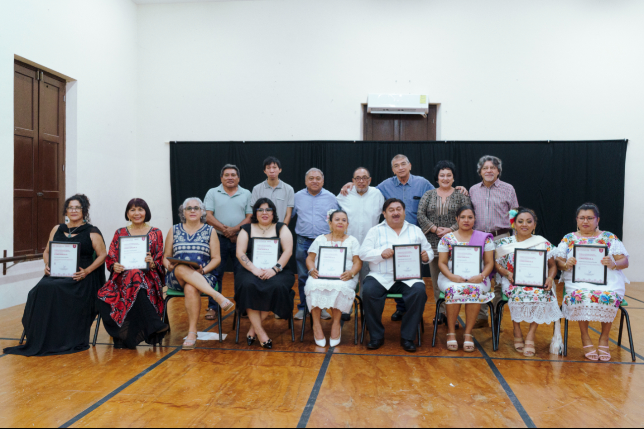 Finaliza el curso del área de Creación Literaria del Centro Estatal de Bellas Artes 