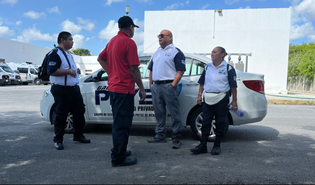 Representantes de la compañía llegaron al sitio y argumentaron a los quejosos que fue un problema con el banco y prometieron solucionar la situación Representantes de la compañía llegaron al sitio y argumentaron a los quejosos que fue un problema con el banco y prometieron solucionar la situación