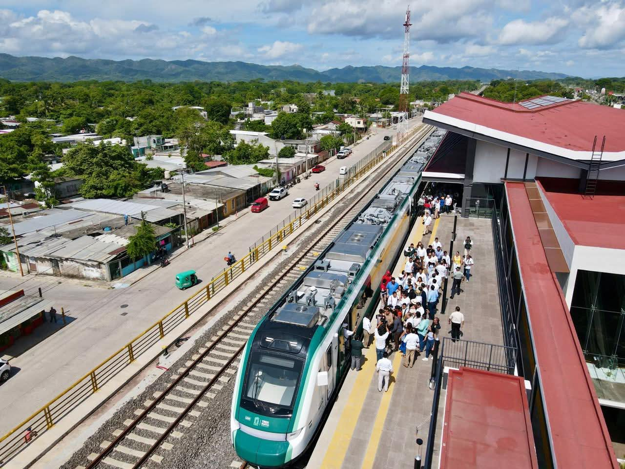 El viaje a El Triunfo, Tabasco, cuesta entre 683.50 y 1,458.50 pesos. El viaje a El Triunfo, Tabasco, cuesta entre 683.50 y 1,458.50 pesos.