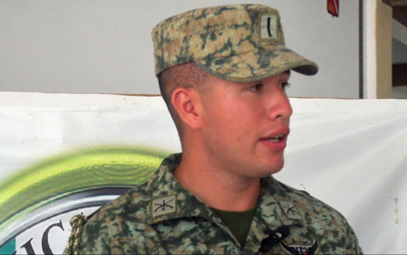 Invitan a mujeres y hombres a formar parte del Ejército Mexicano Invitan a mujeres y hombres a formar parte del Ejército Mexicano