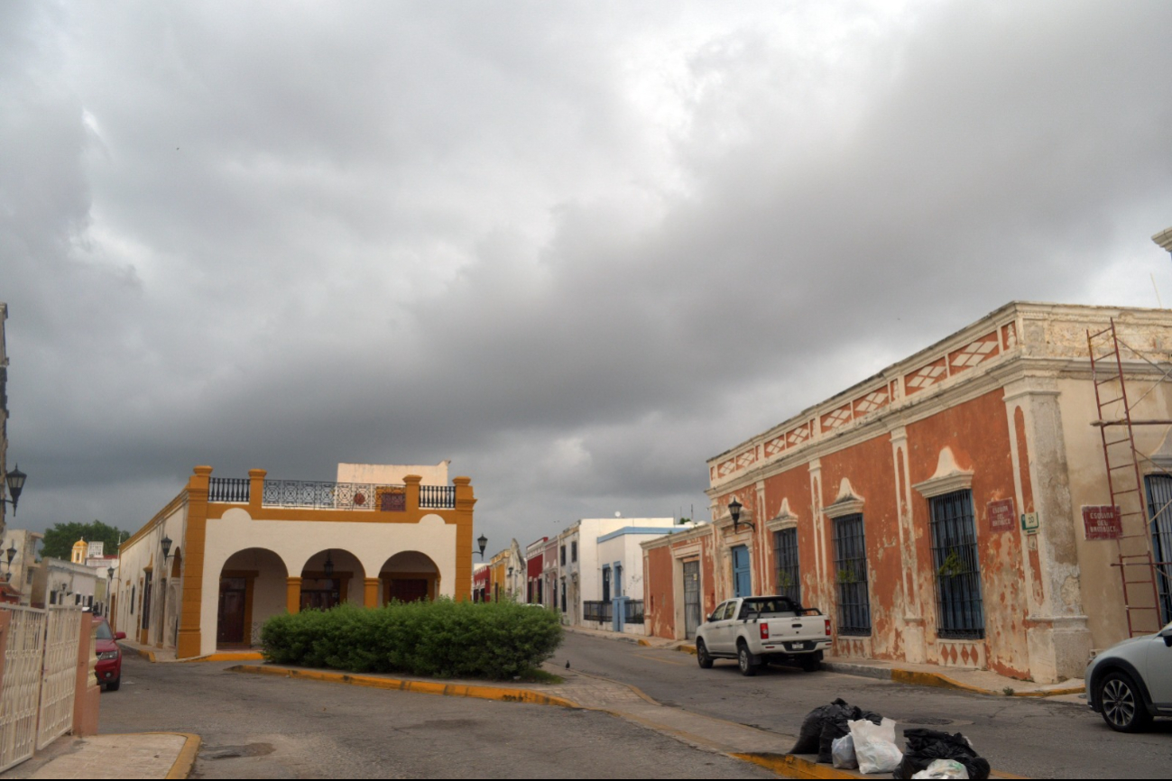 Este miércoles se esperan lluvias fuertes y mucho calor en Campeche Este miércoles se esperan lluvias fuertes y mucho calor en Campeche