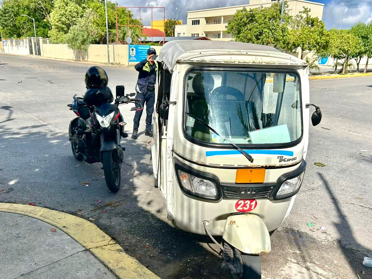 La mujer de la tercera edad fue atendida en el lugar y no requirió hospitalización.