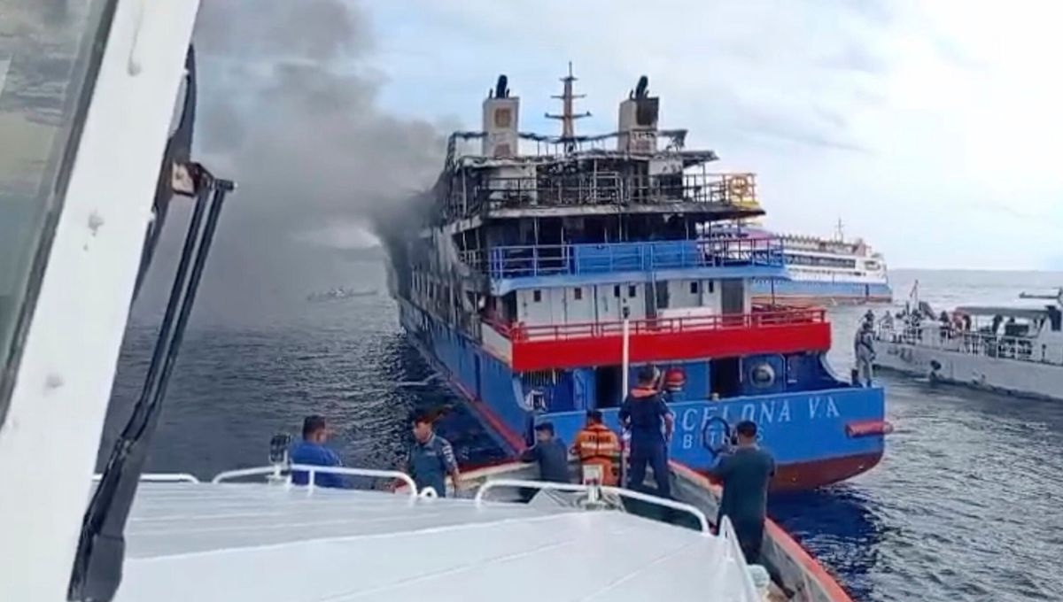 La operación de rescate incluyó barcos de la guardia costera, seis embarcaciones de emergencia y varios botes inflables La operación de rescate incluyó barcos de la guardia costera, seis embarcaciones de emergencia y varios botes inflables