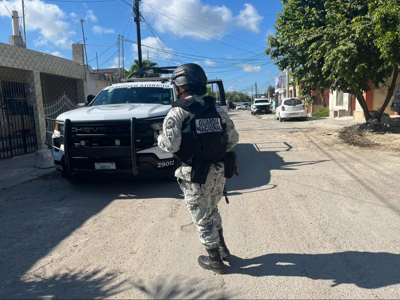 Cateo por narcomenudeo en Progreso deja dos detenidos; negocio de lavado de autos era fachada para vender drogas