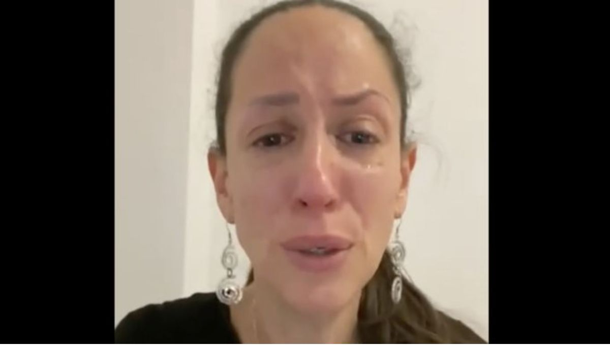 Sandra Mónica Decasper Chacón, denunció ser víctima de violencia por parte de su exesposo, el diplomático Norberto Ariel Martins Mogo Sandra Mónica Decasper Chacón, denunció ser víctima de violencia por parte de su exesposo, el diplomático Norberto Ariel Martins Mogo