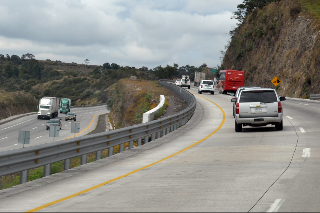 El MNT exige reforzar vigilancia en carreteras tras asalto armado en la caseta Campeche–Champotón