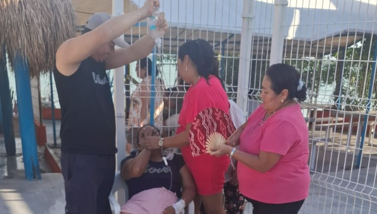 Auxilian a bañista inconsciente Auxilian a bañista inconsciente