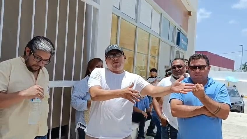 Taxistas de Campeche exigen a la ARTEC frenar el transporte pirata