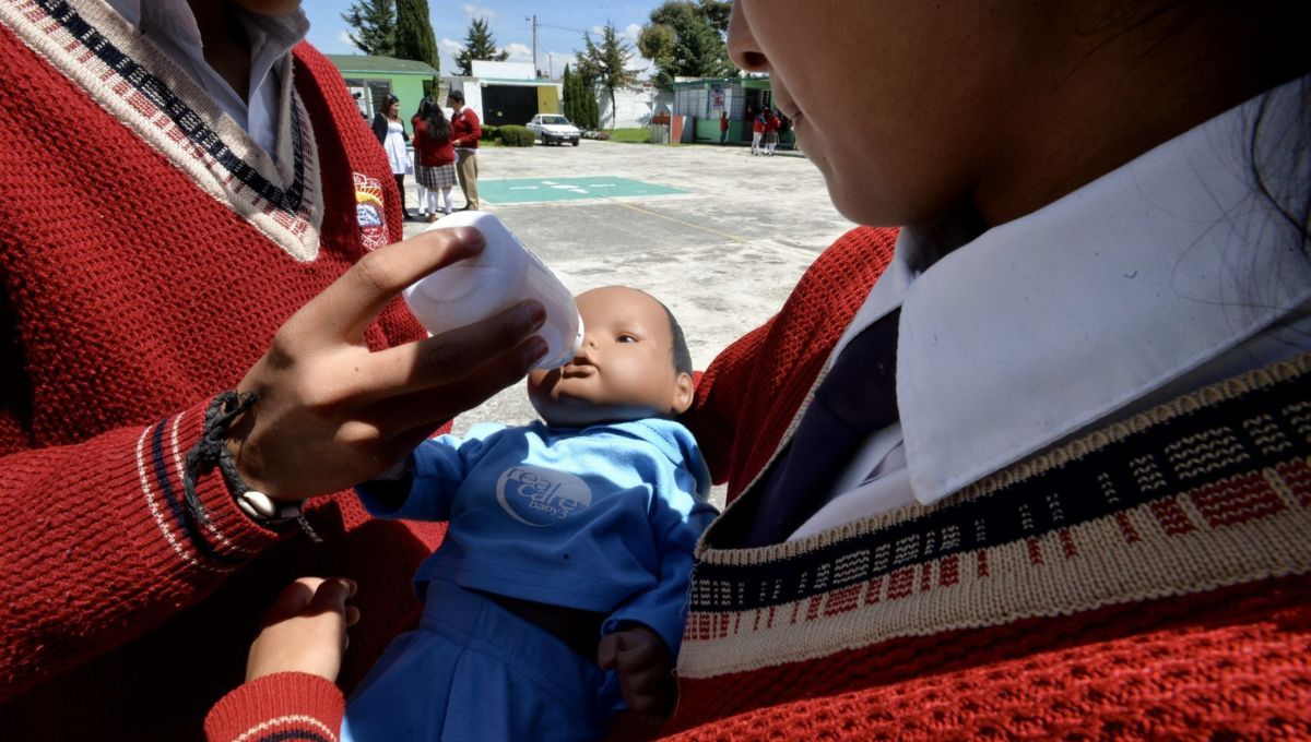 Activistas y usuarios exigieron la intervención de las autoridades en los casos donde niñas han sido embarazadas por hombre muy mayores Activistas y usuarios exigieron la intervención de las autoridades en los casos donde niñas han sido embarazadas por hombre muy mayores