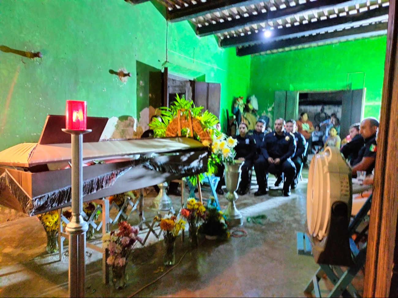 Dan el último adiós a Gener Nicolás, policía de Motul que falleció en un accidente carretero