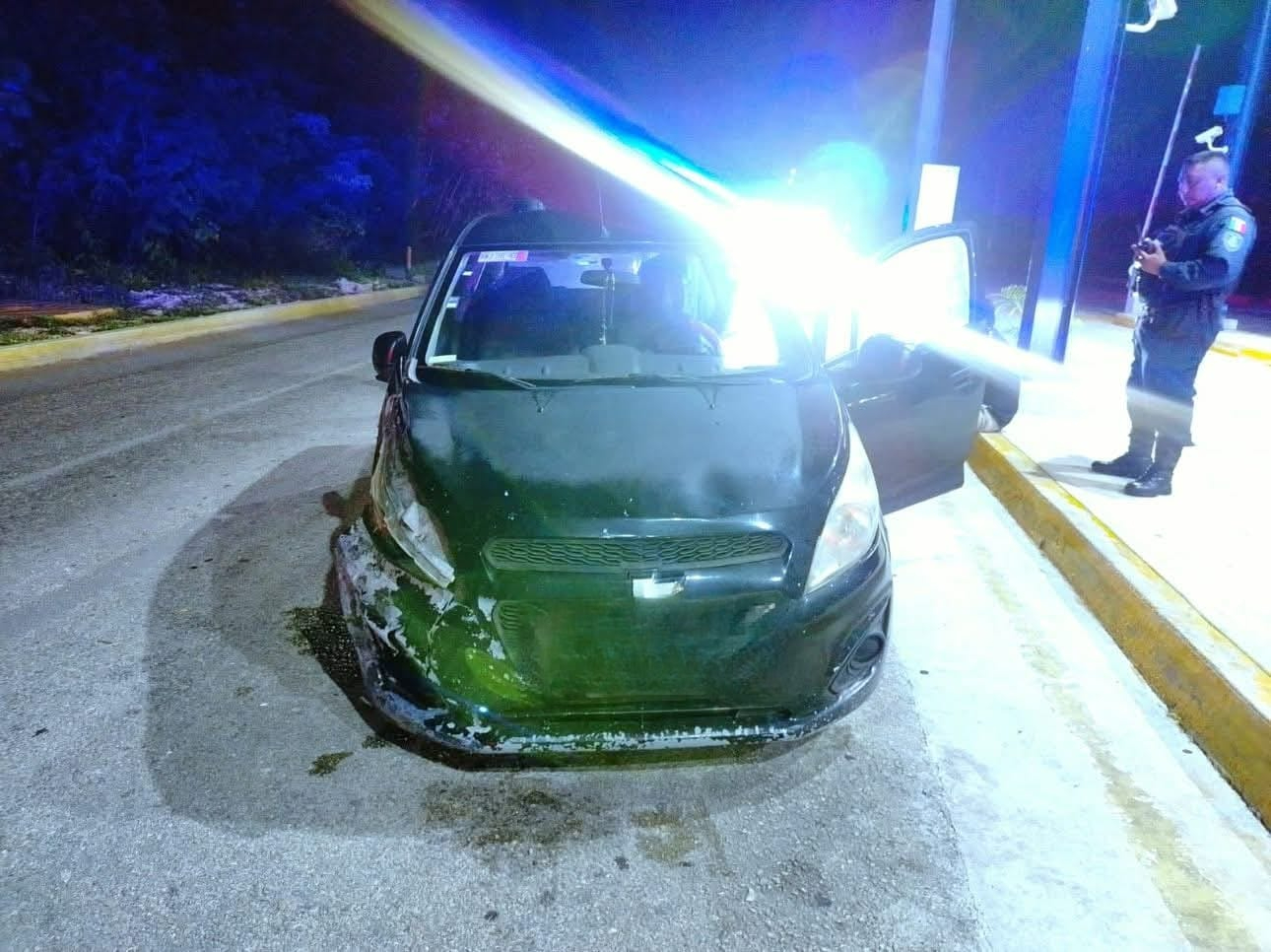 El área donde aconteció el accidente no cuenta con una apropiada iluminación, por lo que se convierte en una zona propensa a dicha clase incidentes El área donde aconteció el accidente no cuenta con una apropiada iluminación, por lo que se convierte en una zona propensa a dicha clase incidentes