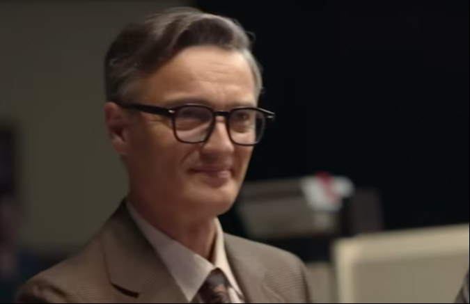 Luis de Llano Palmer fue mostrado en la serie como una pieza importante del reconocido histrión Luis de Llano Palmer fue mostrado en la serie como una pieza importante del reconocido histrión