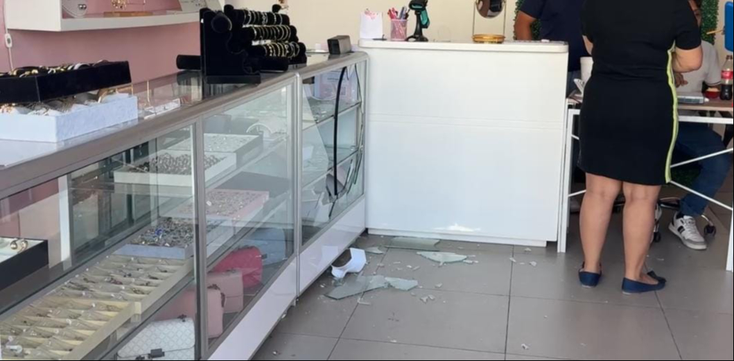 Detienen a presuntos asaltantes relacionados con otros hechos en Cancún