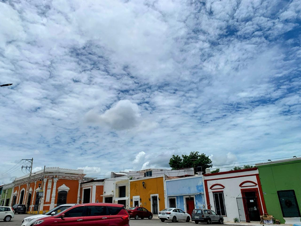 Las lluvias podrían alcanzar hasta 70 milímetros con tormentas eléctricas y viento fuerte. Las lluvias podrían alcanzar hasta 70 milímetros con tormentas eléctricas y viento fuerte.