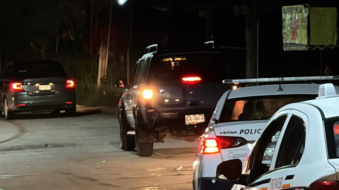 Paramédicos del SAMU interceptaron el vehículo en el camino, pero solo confirmaron el fallecimiento. Paramédicos del SAMU interceptaron el vehículo en el camino, pero solo confirmaron el fallecimiento.
